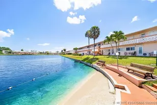 1015 SW 11th Ave, Hallandale Beach, FL 33009 - Photo 28