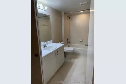 571 SW 142nd Avenue #413-O, Pembroke Pines, FL 33027 - Photo 4