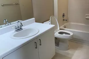 571 SW 142nd Ave, Pembroke Pines, FL 33027 - Photo 12