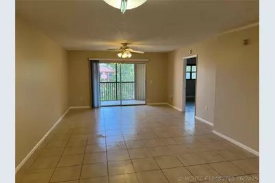 571 SW 142nd Avenue #413-O, Pembroke Pines, FL 33027 - Photo 2