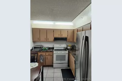 2840 Somerset Drive #404 M, Lauderdale Lakes, FL 33311 - Photo 8