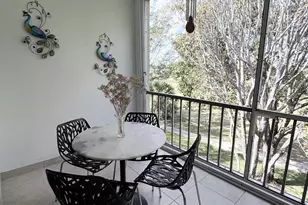 1055 Country Club Dr, Margate, FL 33063 - Photo 10
