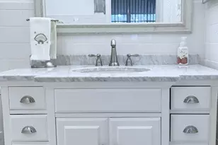 1055 Country Club Dr, Margate, FL 33063 - Photo 26