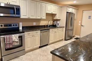 1055 Country Club Dr, Margate, FL 33063 - Photo 56
