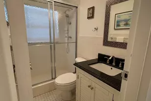 1055 Country Club Dr, Margate, FL 33063 - Photo 16