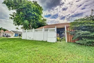 7958 Piper Ln, Lake Worth, FL 33463 - Photo 24