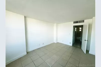 301 N Ocean Boulevard #307, Pompano Beach, FL 33062 - Photo 16