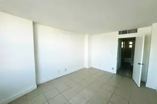 301 N Ocean Blvd, Pompano Beach, FL 33062 - Photo 16