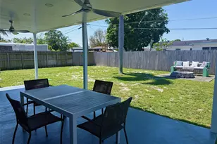 2340 N 58th Terrace, Hollywood, FL 33021 - Photo 16