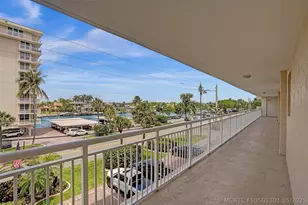 1051 Hillsboro Mile, Hillsboro Beach, FL 33062 - Photo 22