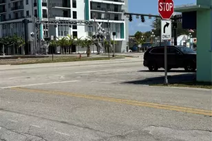 2125 Polk St, Hollywood, FL 33020 - Photo 2
