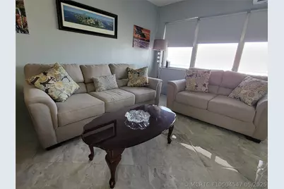 800 SW 11th Avenue #17, Hallandale Beach, FL 33009 - Photo 6