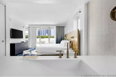 3101 Bayshore Drive #501, Fort Lauderdale, FL 33304 - Photo 10