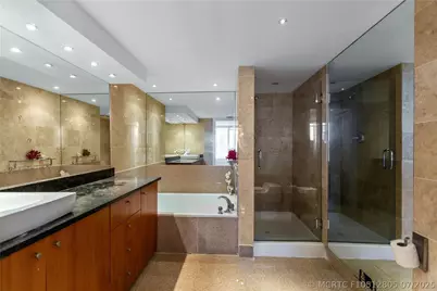 1717 N Bayshore Drive #3040, Miami, FL 33132 - Photo 36