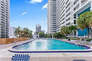 1717 N Bayshore Dr, Miami, FL 33132 - Photo 46