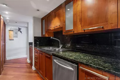 1717 N Bayshore Drive #3040, Miami, FL 33132 - Photo 14
