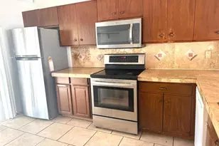 795 Crystal Lake Dr, Deerfield Beach, FL 33064 - Photo 10