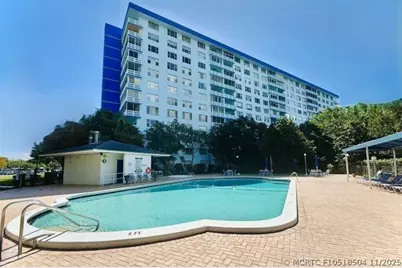 4001 Hillcrest Drive #407, Hollywood, FL 33021 - Photo 1