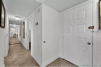 105 Lake Emerald Drive #711, Oakland Park, FL 33309 - Photo 20