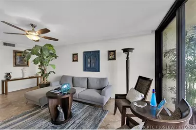 105 Lake Emerald Drive #711, Oakland Park, FL 33309 - Photo 4