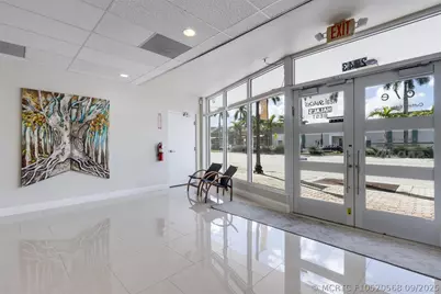 2743 Hollywood Boulevard, Hollywood, FL 33020 - Photo 6