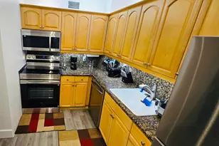 401 Golden Isles Dr, Hallandale Beach, FL 33009 - Photo 24