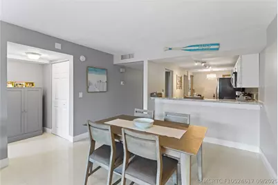 16 Royal Palm Way #302, Boca Raton, FL 33432 - Photo 10