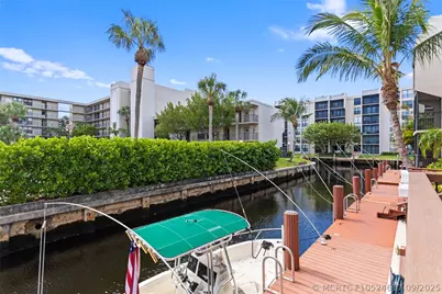 16 Royal Palm Way #302, Boca Raton, FL 33432 - Photo 30