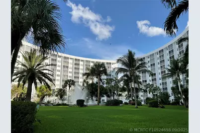 2731 NE 14th Street Causeway #307, Pompano Beach, FL 33062 - Photo 16