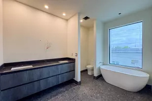 1319 NE 14th Ave, Fort Lauderdale, FL 33304 - Photo 20