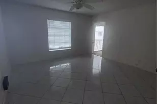 2220 NE 68th St, Fort Lauderdale, FL 33308 - Photo 4