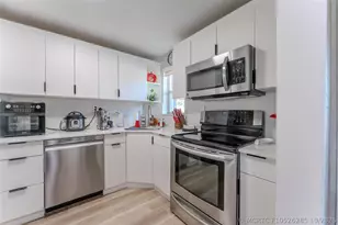 8900 Washington Blvd, Pembroke Pines, FL 33025 - Photo 4