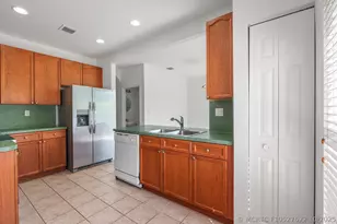 3210 Merrick Terrace, Margate, FL 33063 - Photo 8