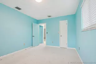 525 NE 58th St, Miami, FL 33137 - Photo 30