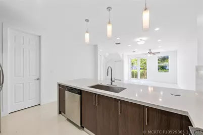 1428 SW 4th Avenue #1428, Fort Lauderdale, FL 33315 - Photo 4
