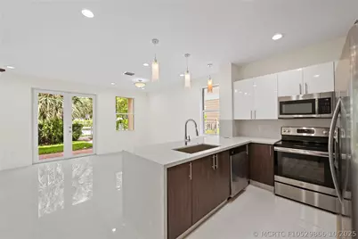 1430 SW 4th Avenue #1430, Fort Lauderdale, FL 33315 - Photo 2