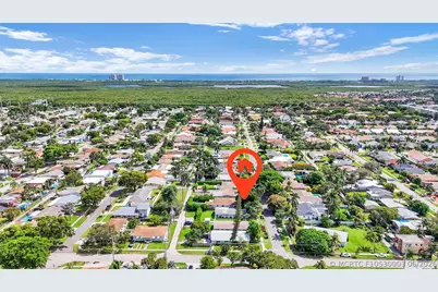 214 SE 6th Street, Dania Beach, FL 33004 - Photo 14