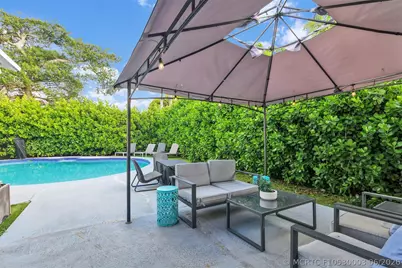214 SE 6th Street, Dania Beach, FL 33004 - Photo 6