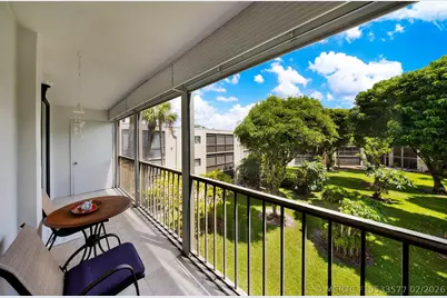 5250 Las Verdes Circle #317, Delray Beach, FL 33484 - Photo 2