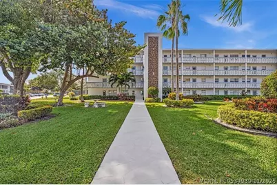 3021 Swansea B #3021, Deerfield Beach, FL 33442 - Photo 1