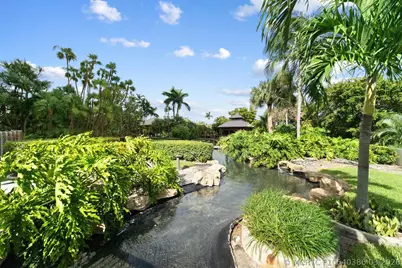 1000 Quayside Terrace #1606, Miami, FL 33138 - Photo 32