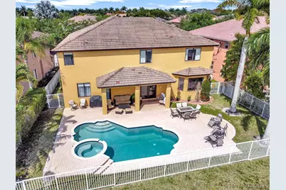 3872 W Hibiscus Street, Weston, FL 33332 - Photo 2
