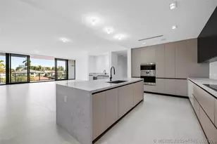 160 Isle of Venice Dr, Fort Lauderdale, FL 33301 - Photo 6