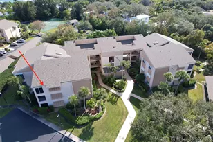 6175 S Mirror Lake Dr, Sebastian, FL 32958 - Photo 1