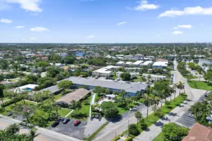 2734 NE 27th Ct, Lighthouse Point, FL 33064 - Photo 32