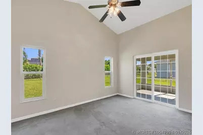 8340 Paladin Square, Vero Beach, FL 32967 - Photo 12