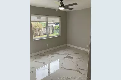 642 NW 14th Way, Fort Lauderdale, FL 33311 - Photo 18