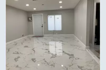 642 NW 14th Way, Fort Lauderdale, FL 33311 - Photo 6