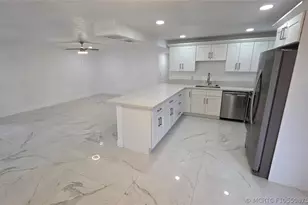 5332 NW 18th St, Lauderhill, FL 33313 - Photo 2