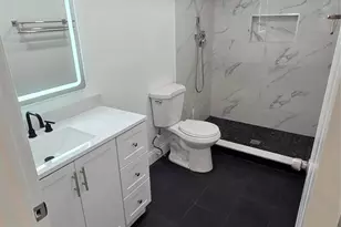 5332 NW 18th St, Lauderhill, FL 33313 - Photo 12